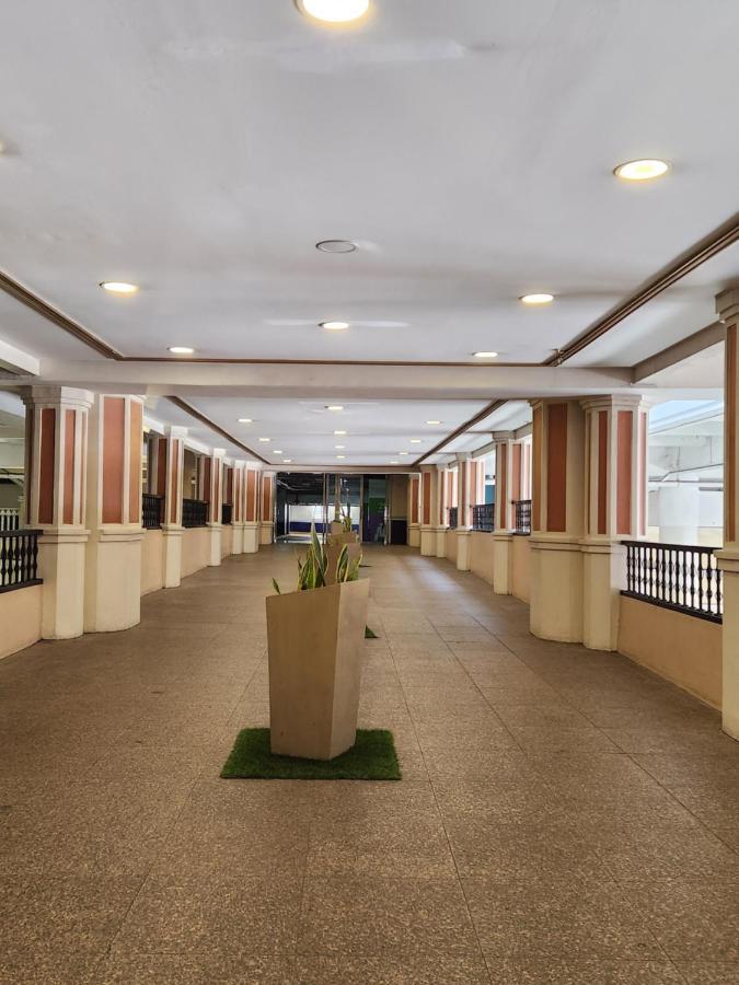 تاغويغ Spacious Cozy Suite At The Venice Mall With Free Parking And Washing Machine (Adults Only) المظهر الخارجي الصورة