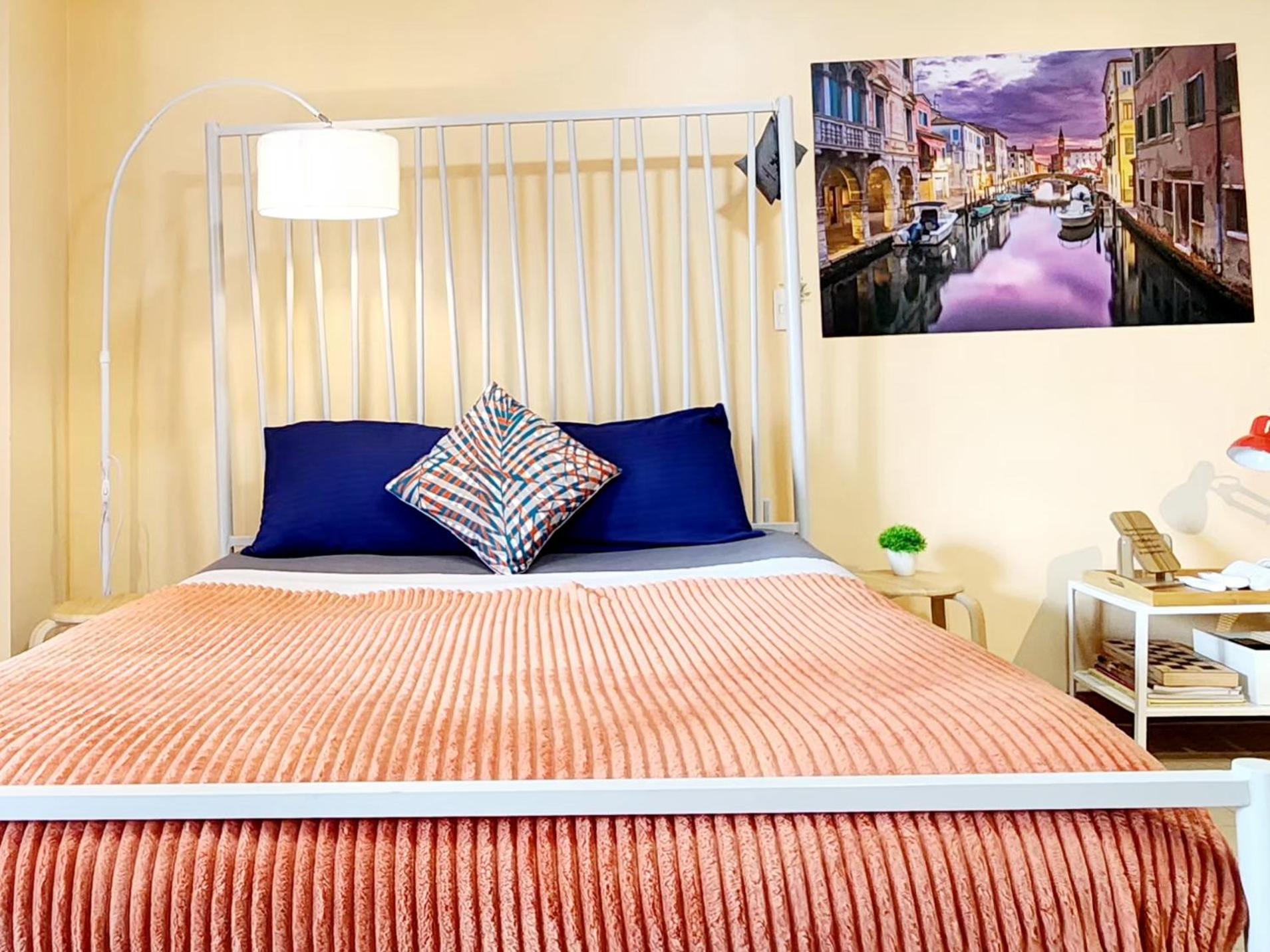 تاغويغ Spacious Cozy Suite At The Venice Mall With Free Parking And Washing Machine (Adults Only) المظهر الخارجي الصورة